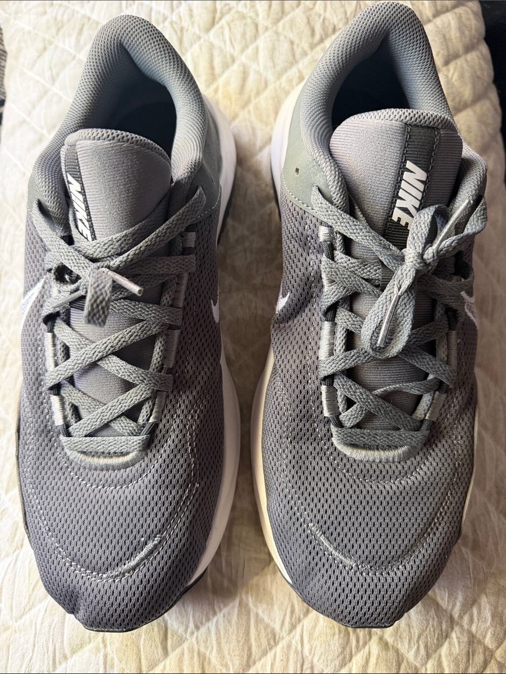 Nike Men’s Gray Mesh Athletic Sneakers